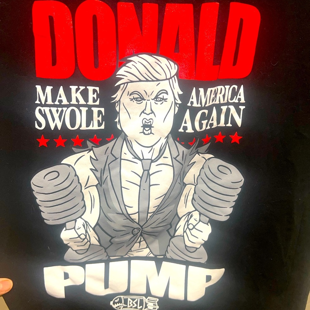 BSL Dom Merch.com Trump T-shirt Size med